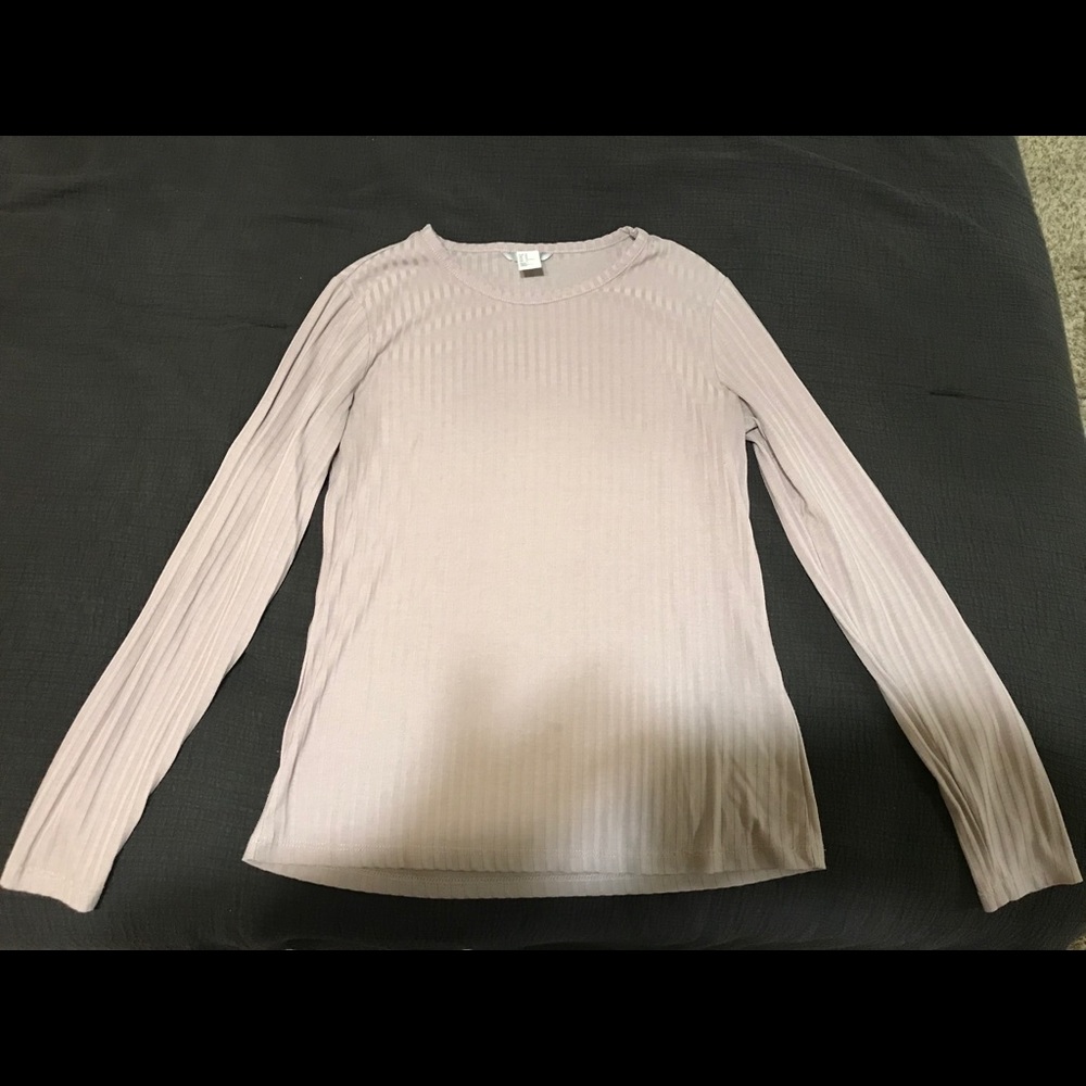 Long sleeve violet top